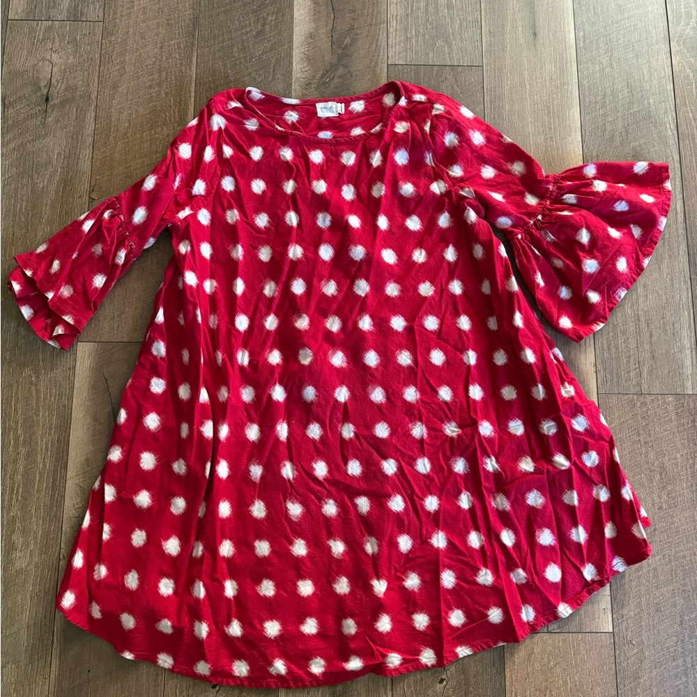 Black Red and White Patterned Fabric